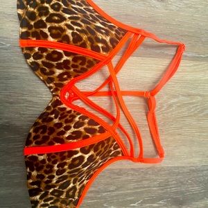 Victoria Secret swim top size S